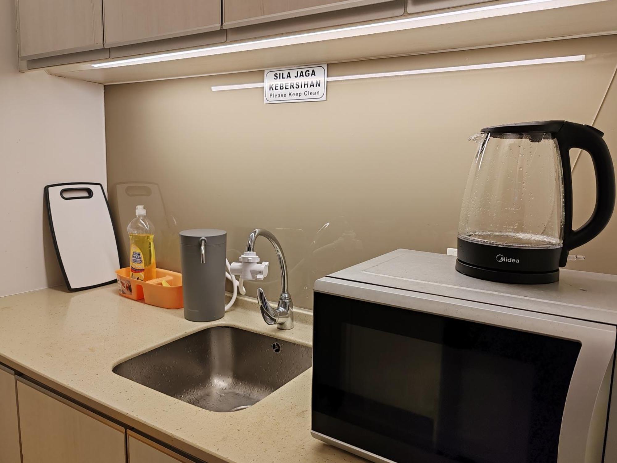 Apartment Swiss Garden By The Boston House - No Other Fee